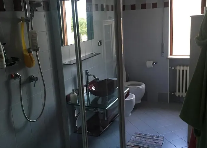 Beautiful Just A Short Walk From The Sea *